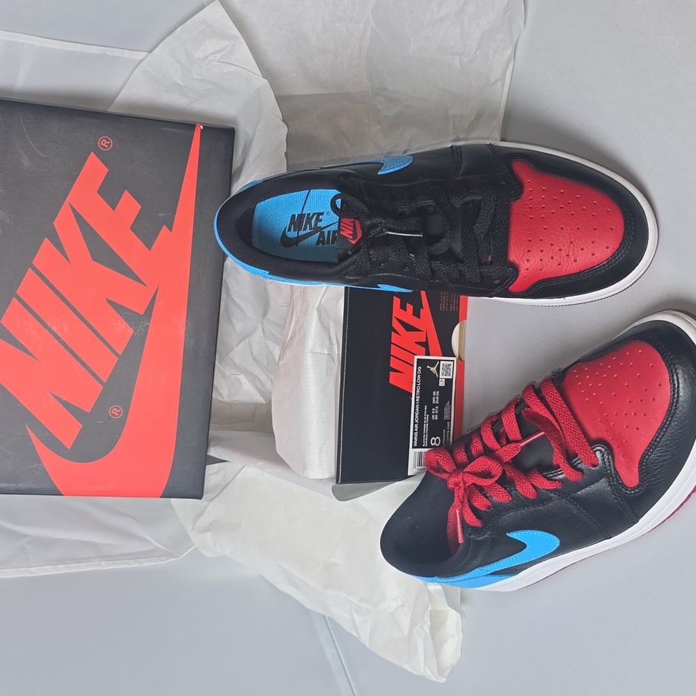 EUC WMNS AIR JORDAN 1 RETRO LOW OG
